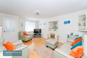 Sitting Room- click for photo gallery